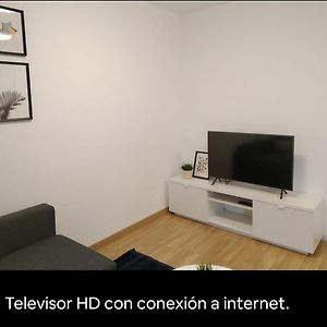 شقة Apartamento Cerca De Barcelona Viladecáns Exterior photo