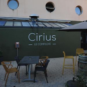 Hotel Restaurant Cirius مونتروند-ليه-بان Exterior photo