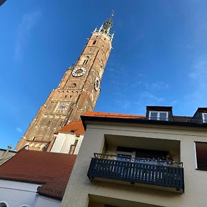 شقة Stadthaus Mitten In Der Altstadt لاندشوت Exterior photo