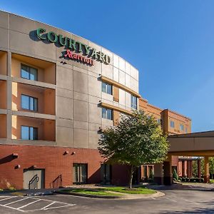 فندق Courtyard By Marriott Lexington Keeneland/Airport Exterior photo