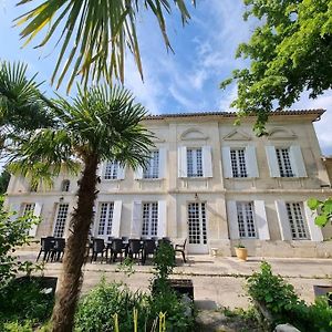 فيلا Le Chateau De Willival Pour 15 Pers Avec Piscine Saint-Ciers-d'Abzac Exterior photo