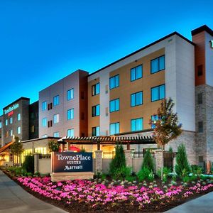 Towneplace Suites By Marriott Minneapolis Near Mall Of America بلومنقتون Exterior photo