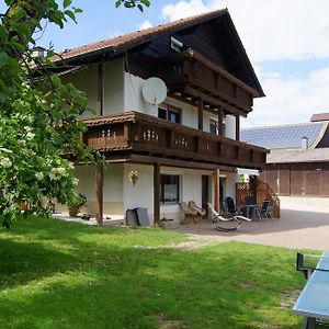منزل الضيف Nittenau  في Bio-Erlebnisbauernhof Doll Exterior photo