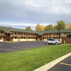 Bowmansville Hospitality Inn Exterior photo