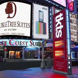 نيو يورك Doubletree Suites By Hilton Nyc - Times Square Exterior photo