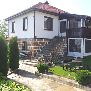 Dŭbravka Guest House Relax Exterior photo