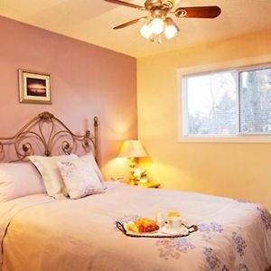 مبيت وإفطار ساسكاتون Wild Rose Bed & Breakfast Room photo