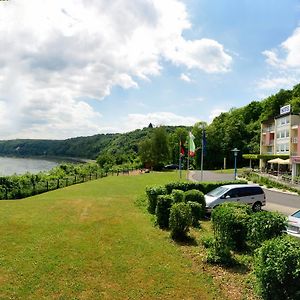 Ringhotel Haus Oberwinter ريماجين Exterior photo