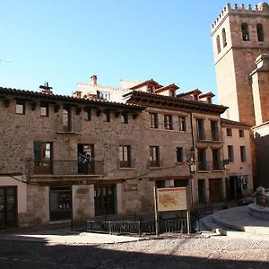 Apartamentos La Iglesia مورا دي روبيلوس Exterior photo