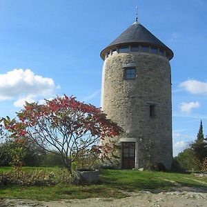 مبيت وإفطار Rochefort-sur-Loire La Tour Du Moulin Geant Exterior photo