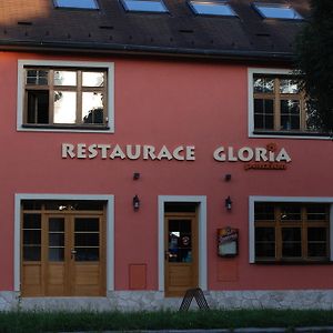 فندق Gloria أولوموك Exterior photo