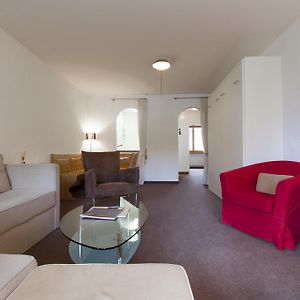 شقة Residenz Alpina Im Kurhaus لينتسرهايدي Room photo