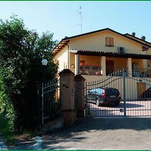 مارانيلّو B&B La Pilastrina Exterior photo