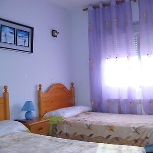 فندق Hostal Madrid Paris بويتراغو ديل لوزويا Room photo