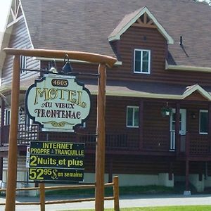 ثيتفورد ماينز Motel Au Vieux Frontenac Exterior photo