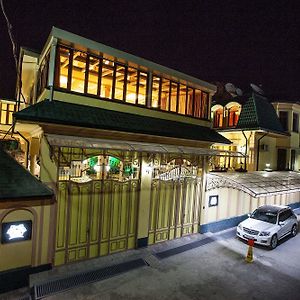 دوشانبي Twins Hotel Exterior photo