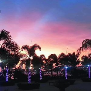 فندق اورانجستادفي  Aruba Surfside Marina Exterior photo