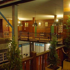 فرا ناخون سي أيوتثايا Chommuang Guest House Exterior photo