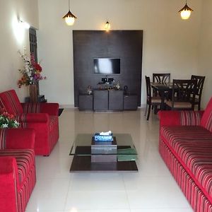 Kevlin Beach Apartment كاندولِم Exterior photo