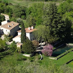 فيلا Domaine De La Magdeleine Montferrat  Exterior photo