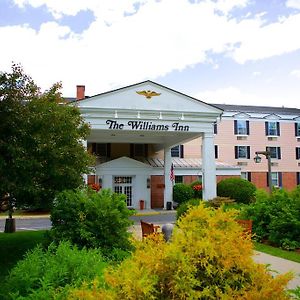 ويليامزتاون The Williams Inn Exterior photo