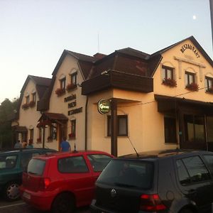 مبيت وإفطار Tatabánya Panorama Panzio Exterior photo