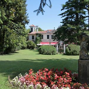 Hotel Villa Luppis Pasiano Di Pordenone Exterior photo