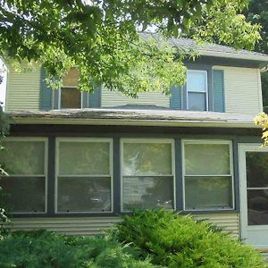 بوت-إن-باي Aunt Jane'S Yellow House Exterior photo