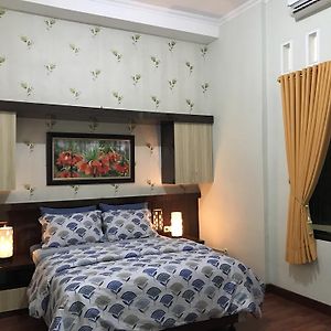 Nariska Suite Homestay Lampung باندار لامبونغ Exterior photo