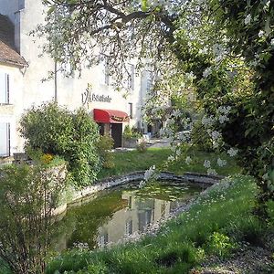 مبيت وإفطار Auberive Auberge De L'Abbatiale Exterior photo