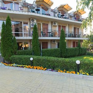 سينيموريتس Family Hotel Dayana Beach Exterior photo