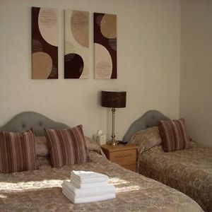 The Claremont B&B بورنماوث Room photo