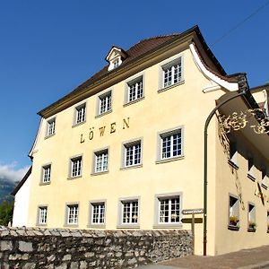 Hotel Gasthof Loewen فادوتْسْ Exterior photo