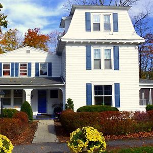 مبيت وإفطار ويليامزتاون House On Main Street Exterior photo