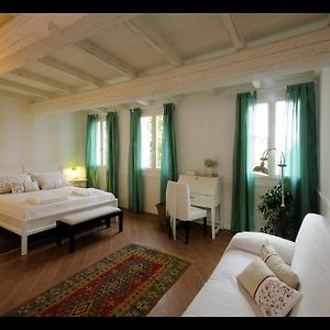 فندق Locanda Della Fiorina San Felice sul Panaro Room photo