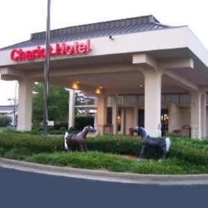 لويفيل The Chariot Hotel Exterior photo