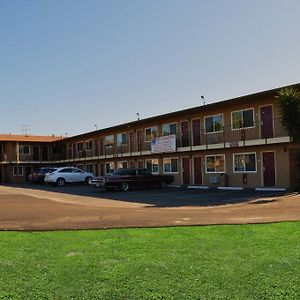 ساليناس، كاليفورنيا Best 5 Motel Exterior photo