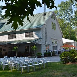 Timber House Resort برايتون Exterior photo