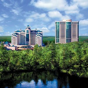 Great Cedar Hotel At Foxwoods وسط ليديارد Exterior photo