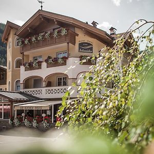 Hotel Garni Schneider لوتاغو Exterior photo