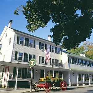 Essex The Griswold Inn Exterior photo