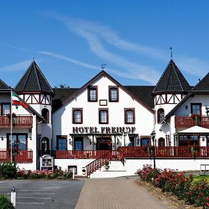 Hiddenhausen Hotel Freihof Exterior photo