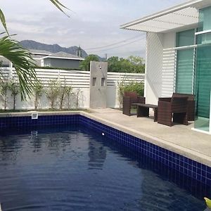 Baan Sarinya Pool Villa تشا أم Exterior photo