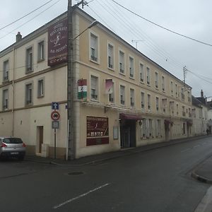 Hotel Restaurant Saint Louis Châteaudun Exterior photo