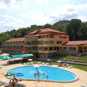 Hotel Svetitsata Lyaskovets Exterior photo