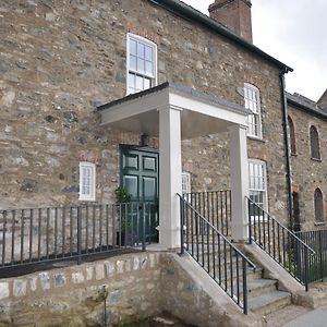 مبيت وإفطار Tal-y-Cafn Furnace Farmhouse Bodnant Exterior photo