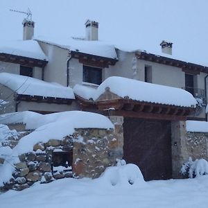 منزل الضيف Brieva  في Casas De La Fuente Exterior photo