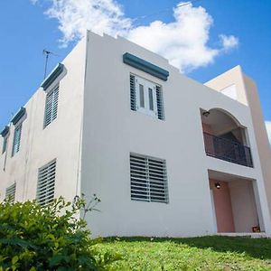 شقة Colinas Del Atlantico Vacational House 1St Floor إيزابيلا Exterior photo