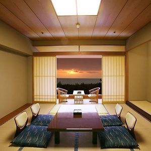 سيبَ Hotel Ichinomiya Seaside Otsuka Exterior photo