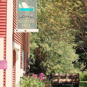 Barre Lodge At Millstone Hill Exterior photo